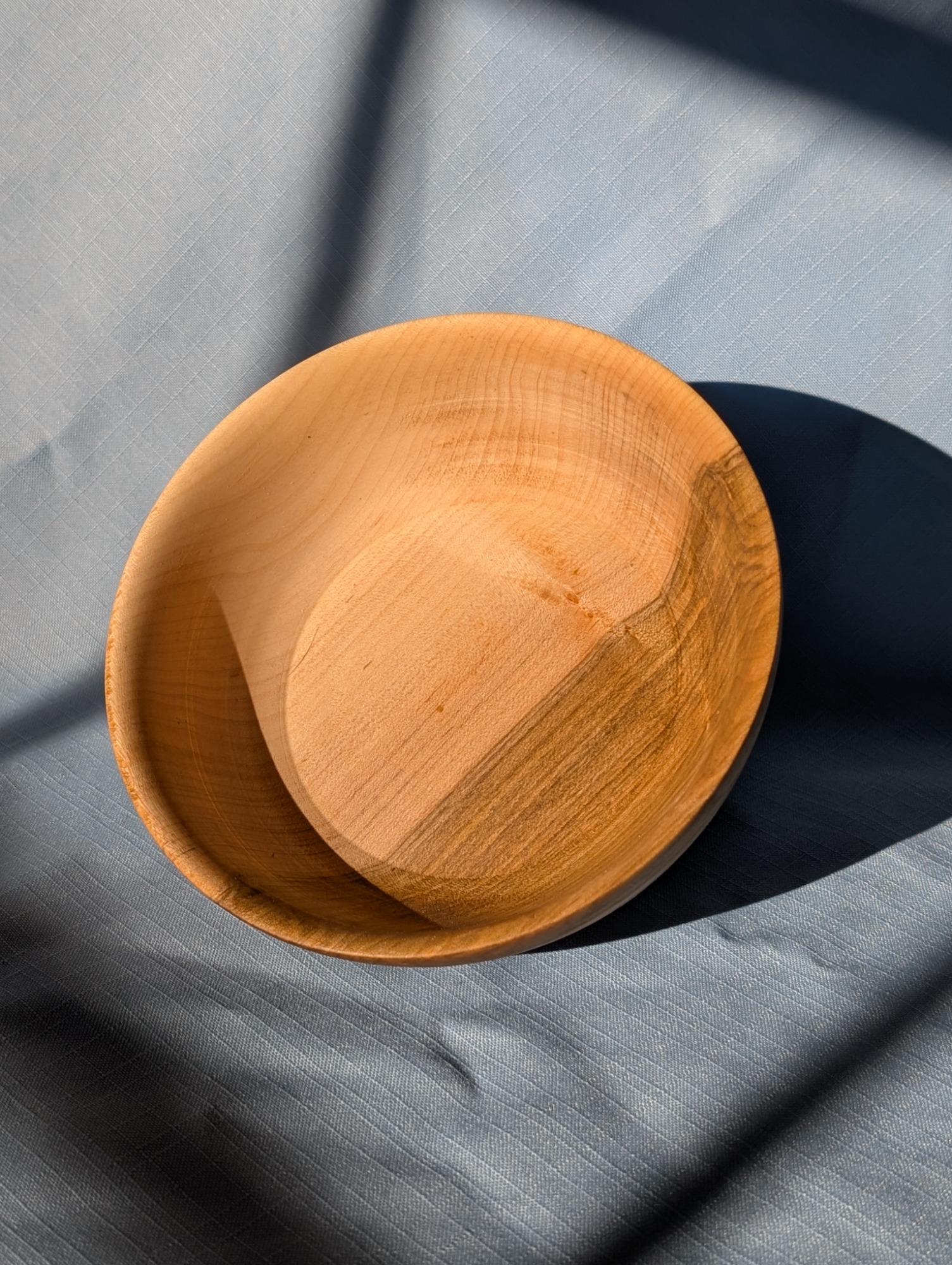 Spalted cherry box, seashell topper, 3 × 3½ in