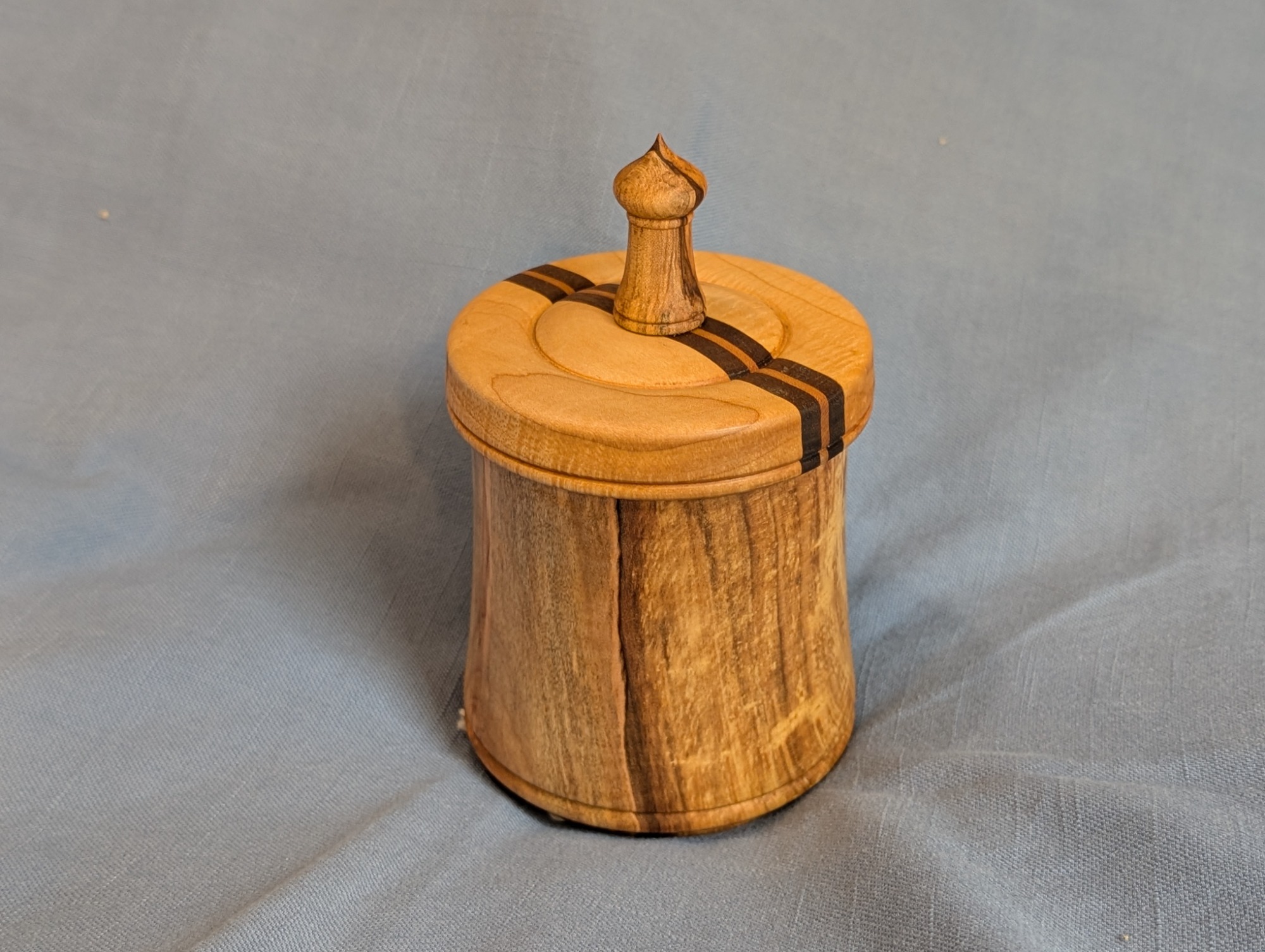 Oak bowl / ring tray